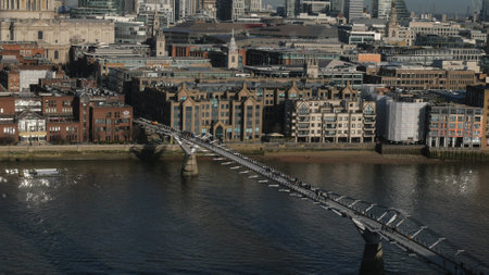 Aerial view over Millennium Bridge in London - LONDON, ENGLAND - DECEMBER 15, 2018のeditorial素材