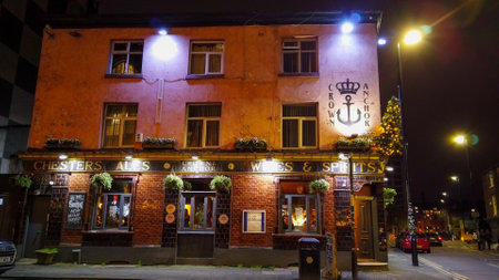 Beautiful English pub in the city of Manchester - MANCHESTER / ENGLAND - JANUARY 1, 2019のeditorial素材