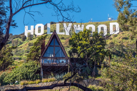 Small house at Hollywood sign - CALIFORNIA, USA - MARCH 18, 2019のeditorial素材