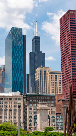 Colorful Architecture in Chicago - CHICAGO, USA - JUNE 12, 2019のeditorial素材