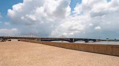 Gateway Arch National Park in Saint Louis - ST. LOUIS, USA - JUNE 19, 2019のeditorial素材