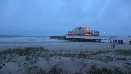 View from Daytona Beach to the pier - DAYTONA BEACH, USA APRIL 14, 2016 - travel photographyのeditorial素材