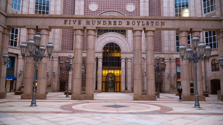 Five Hundred Boylston Building in Boston - BOSTON. USA - APRIL 5, 2017のeditorial素材