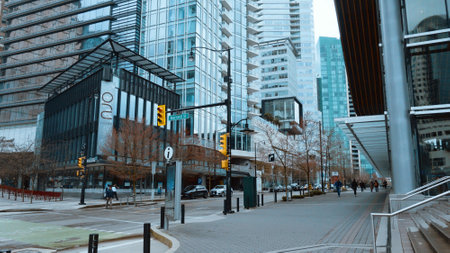 Street view Burrard Street in Vancouver - VANCOUVER, CANADA - APRIL 11, 2017のeditorial素材