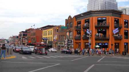 Honky Tonk Central on Broadway in Nashville - NASHVILLE, USA - JUNE 17, 2019のeditorial素材