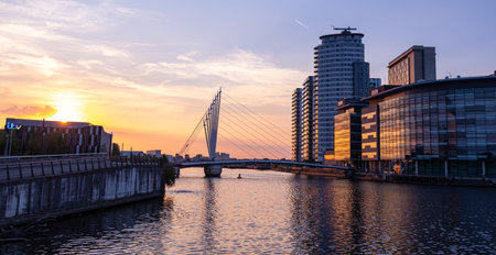 Media City UK in Manchester at sunset - MANCHESTER, UK - AUGUST 15, 2022のeditorial素材