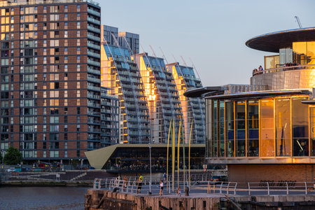 Media City UK in Manchester at sunset - MANCHESTER, UK - AUGUST 15, 2022のeditorial素材