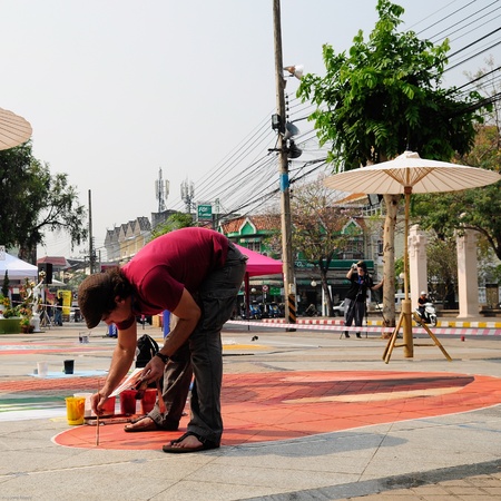 CHIANGMAI THAILAND-MARCH 23 :Chiangmai fest art on the street.These artists are shown on the drawing. on March 23,2012 in Chiangmai,Thailand.のeditorial素材