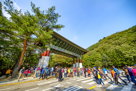 SOKCHO, KOREA - OCTOBER 10, 2015 : Seoraksan National park, holiday people Korean popular walking for health. place of natural beauty and always travel as a family.のeditorial素材