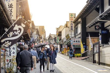 CHIBA JAPAN - MARCH 26, 2018 : Hanazakicho zone, Popular tourists walk Naritasan Omotesando road has a shop. The famous restaurant and destination is to pay homage to Naritasan Shinshoji temple.のeditorial素材