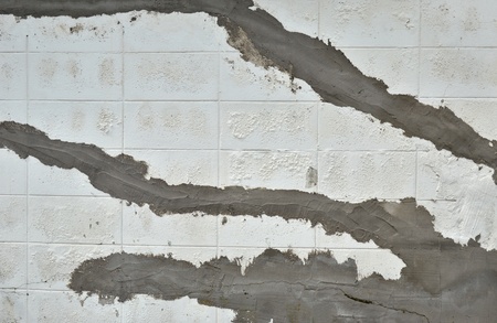 facing on the old wall, wall maintenance 