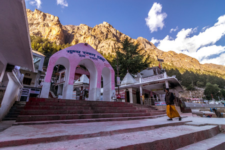 Gangotri, Uttrakhand, india - October 8, 2018 : Gangotri Ghat - Uttrakhandのeditorial素材
