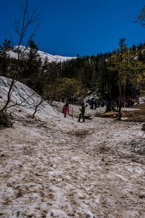Manali, Himachal Pradesh, India - May 01, 2019 : Tourist enjoying in gulaba. Road to Rohtang pass in himalayas, indiaのeditorial素材
