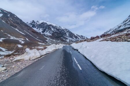 Straight road with blue sky in ladakh in indiaの写真素材