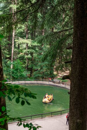 Manali, Himachal Pradesh, India - May 07, 2019 : Photo of Tourist enjoying boat ride in van vihar national park in himalayasのeditorial素材