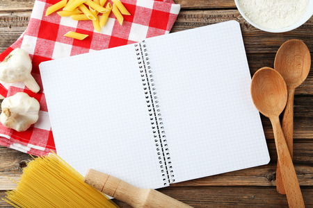 Open blank recipe bookの写真素材