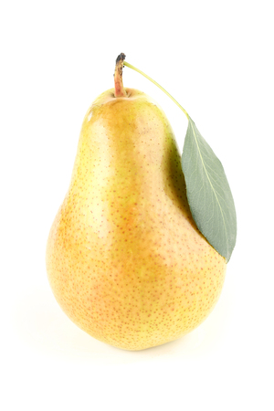 Ripe pear with green leaf isolated on white backgroundの写真素材