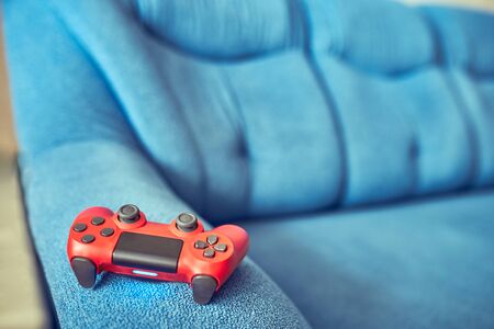 Gamepad for playing video games on the background