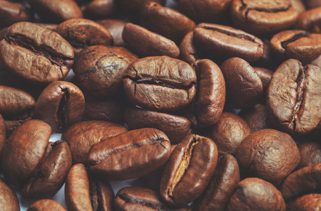 Coffee beans isolated on white backgroundの写真素材