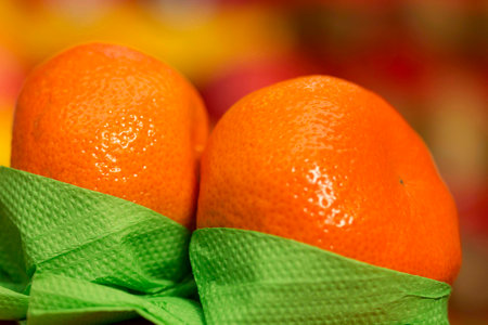 The orange is the fruit of the orange tree (Citrus Ã sinensis), a tree in the Rutaceae family. It is a hybrid fruit that would have emerged in antiquity from the crossing of pomelo with tangerine.の写真素材