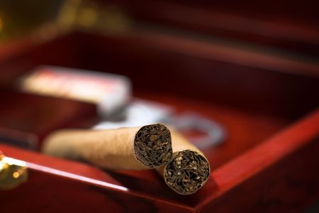 cigars in box,close up shallow dofの写真素材