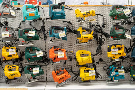 Department of construction electric tools of various manufacturers. Large selection of jigsaws on a...
