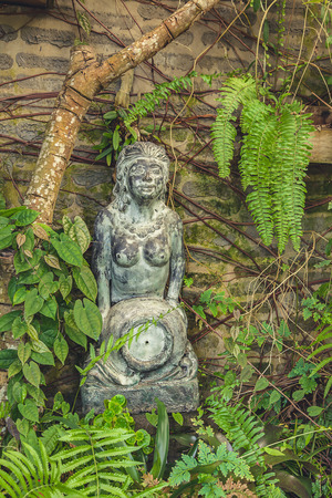 A closeup of a statue sculpture garden decorの写真素材