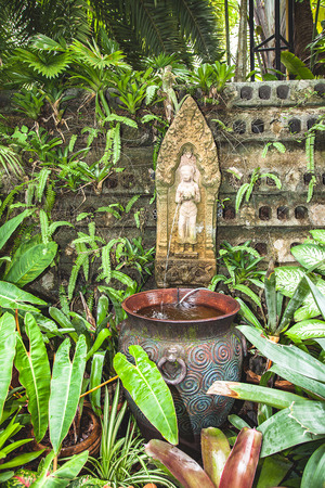 A closeup of a statue sculpture garden decorの写真素材