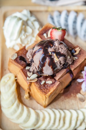 Ice cream chocolate honey toast with bananasの写真素材