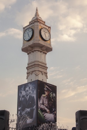 Phitsanulok, Thailand - November 7, 2016: The people of Thailand gathered in front of the clock tower, Phitsanulok The ceremony to commemorate King Bhumibol Adulyadej.のeditorial素材
