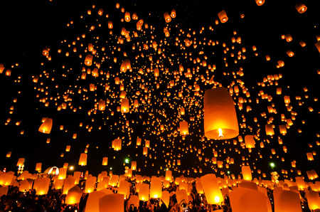 Flying Sky Lantern on Yeepeng festival, thai lanna tradition religion in Chiangmai thailan