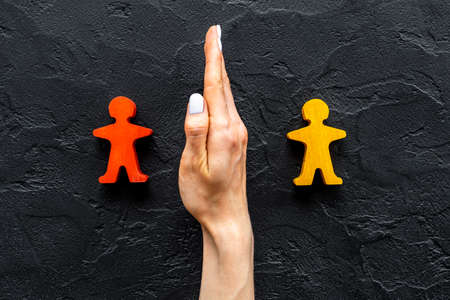 Numan wooden figurines - mediator arbitrator conflict resolvingの写真素材