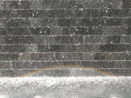 Rainbow over the groundの素材