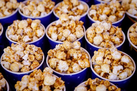 Many round popcorn cups. top viewの写真素材