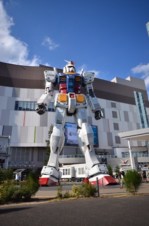 Gundam in tokyo japanの素材