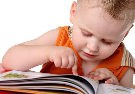 Kid studies to readの写真素材