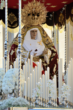Statue of Virgin Mary in the Good Friday procession in Zaragoza, Spainのeditorial素材