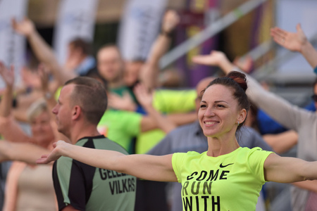 Vilnius, Lithuania - September 9: unidentified marathon runners preparing for the run on September 9th, 2018 in Vilnius Lithuania. Vilnius is the capital of Lithuania and it's largest city.のeditorial素材