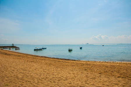 Benoa sand beach view. Beautiful gazebo pavilion on the beach Benoa. Bali, Indonesia.Tanjung Benoa. Nusa Dua.の写真素材