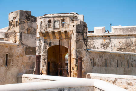 San Francisco de Campeche, Mexico: Old fortress wall and entrance to the historic center. Land gate...