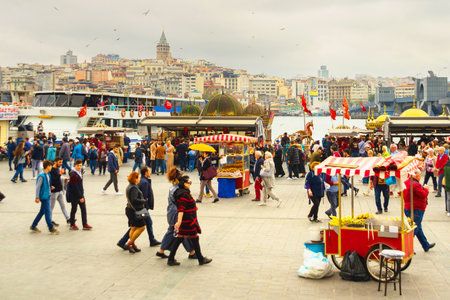 ISTANBUL, TURKEY: The area where a popular sandwich is sold among tourists and locals. Stall with corn and bread.のeditorial素材