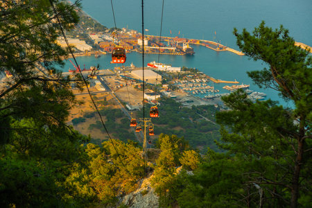 ANTALYA, TURKEY: Cable lift to Mount Tunektepe on a sunny summer day. The upper station is built at an altitude of 605 m.のeditorial素材