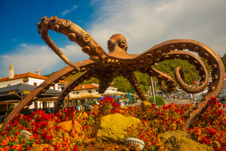 MARMARIS, MUGLA, TURKEY: Beautiful octopus sculpture on the promenade in Marmaris on a sunny dayのeditorial素材