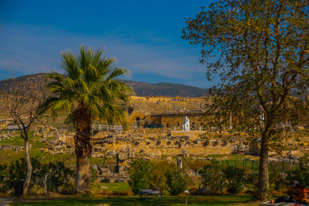 PAMUKKALE, DENIZLI, TURKEY: View of the Pamukkale Amphitheater, the ruined city of Hierapolis.のeditorial素材