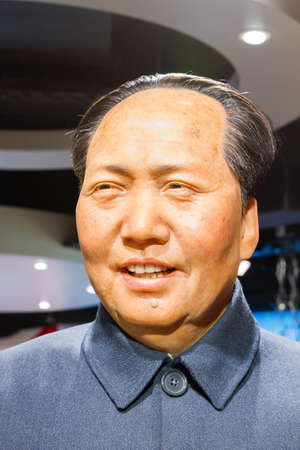 BANGKOK, THAILAND - DECEMBER 19: Wax figure of the famous Mao Zedong from Madame Tussauds on December 19, 2015 in Bangkok, Thailandのeditorial素材