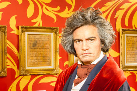 BANGKOK, THAILAND - DECEMBER 19: A waxwork of Ludwig van Beethoven on display at Madame Tussauds on December 19, 2015 in Bangkok, Thailandのeditorial素材
