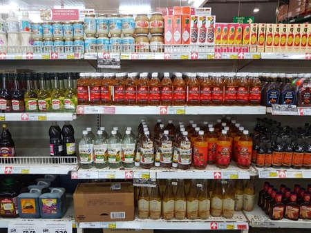 CHIANG RAI, THAILAND - NOVEMBER 29 : unidentified people at supermarket cashiers before going out on November 29, 2016 in Chiang rai, Thailand.のeditorial素材