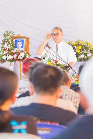 CHIANG RAI, THAILAND - APRIL 19 : unidentified asian pastor preaching in front of people in Christian funeral on April 19, 2017 in Chiang rai, Thailand.のeditorial素材