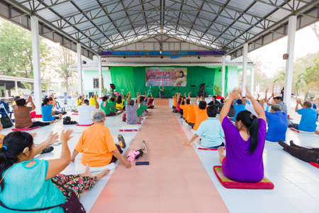 CHIANG RAI, THAILAND - FEBRUARY 20 : unidentified people join activity exercise dancing  on February 20, 2016 in Chiang rai, Thailand.のeditorial素材