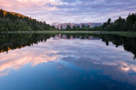 Lake Matheson, New Zealandの写真素材